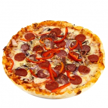 Пицца с копченой колбасой